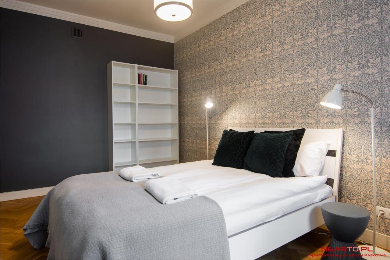 Apartment Nearto Old Town Daszynskiego Street Cracóvia Exterior foto