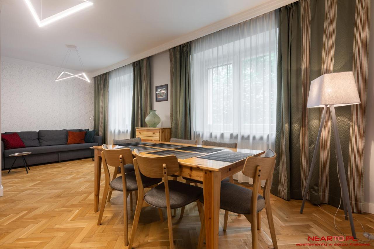 Apartment Nearto Old Town Daszynskiego Street Cracóvia Exterior foto